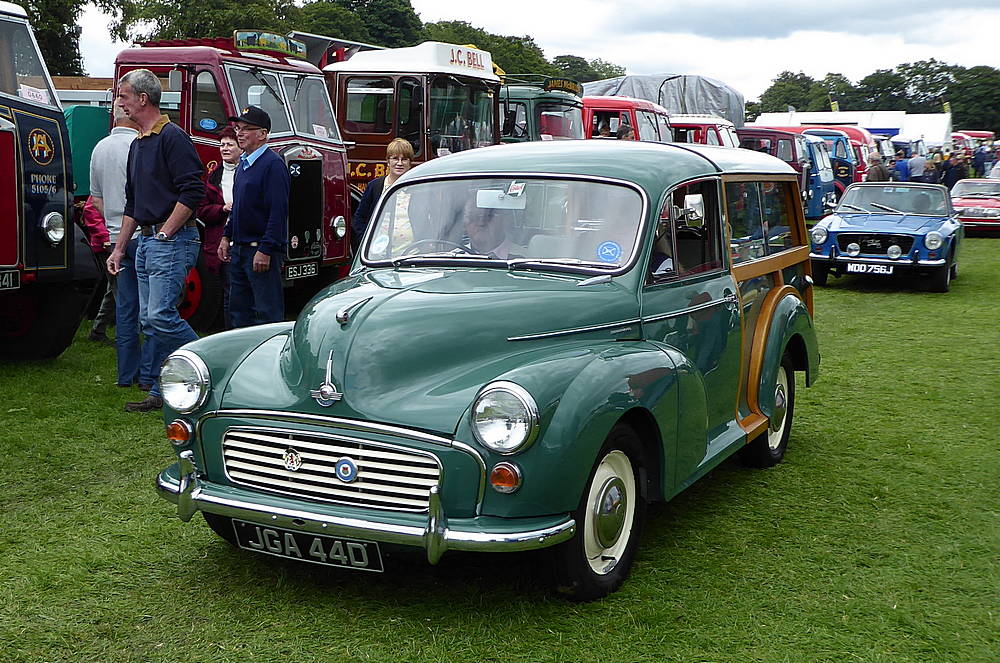 Morris Minor Traveller